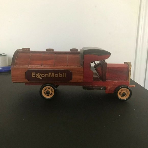 Exxon Mobil Model Truck Hand Made RARE - Picture 3 of 6